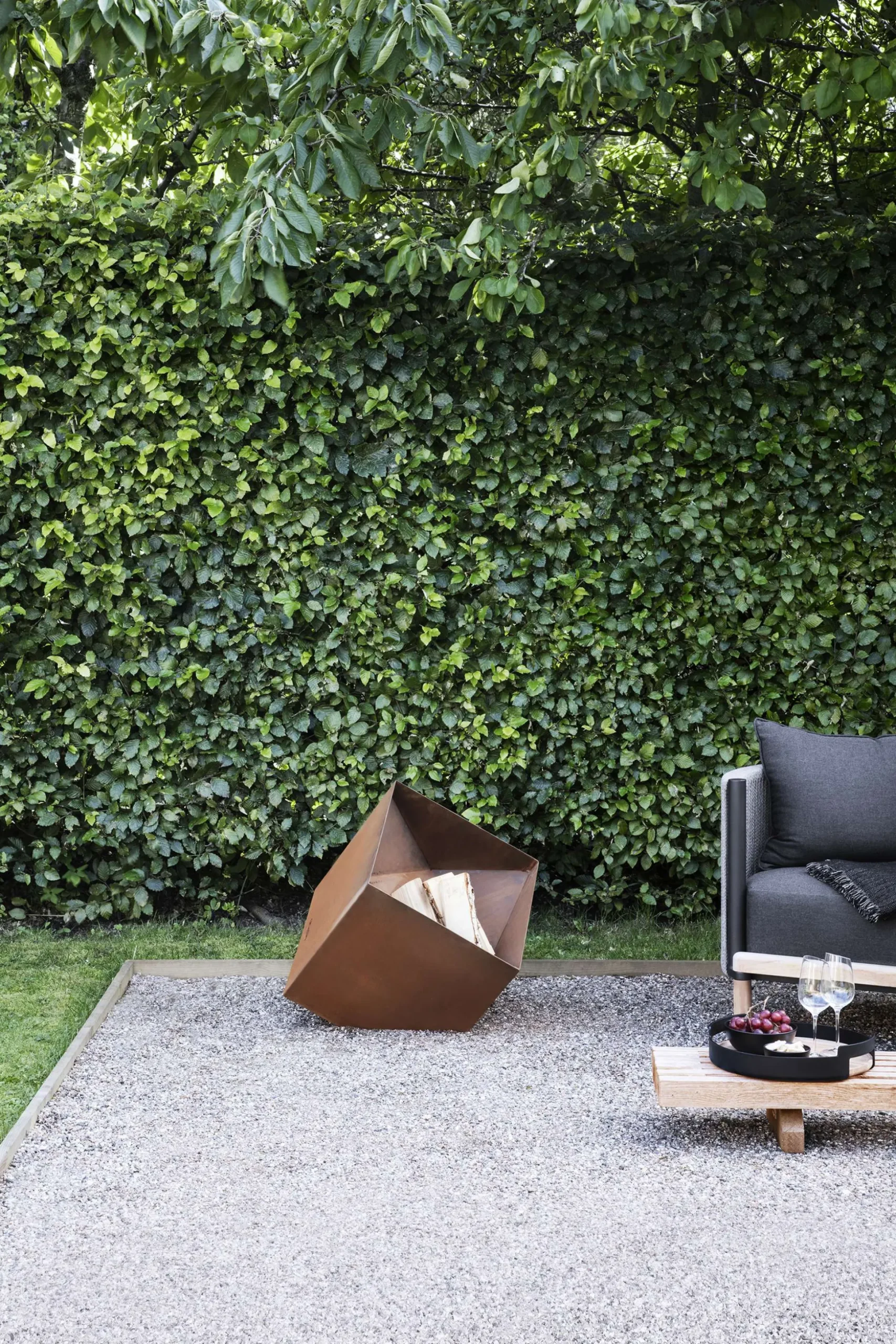 FireCube eldstad - Corten stål