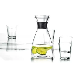 Karaffset - med 4 glas, 25 cl.