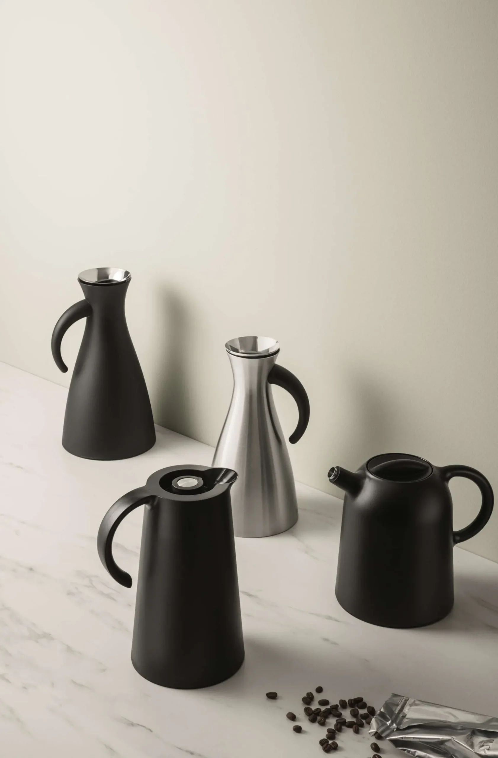 Thimble termoskanna - 1 liter - Svart