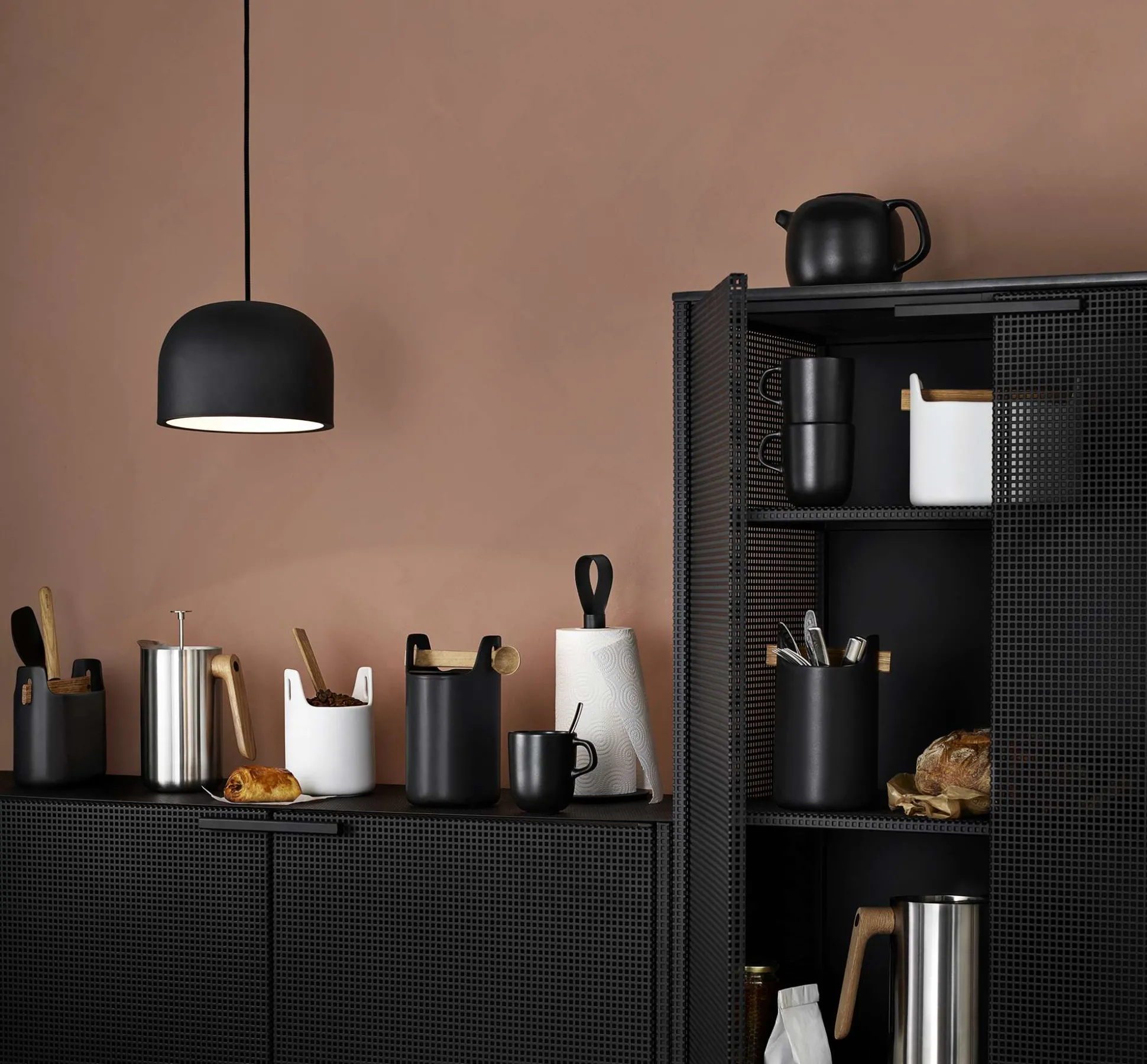 Toolbox förvaringsburk - 15 cm - med sked och lock, svart