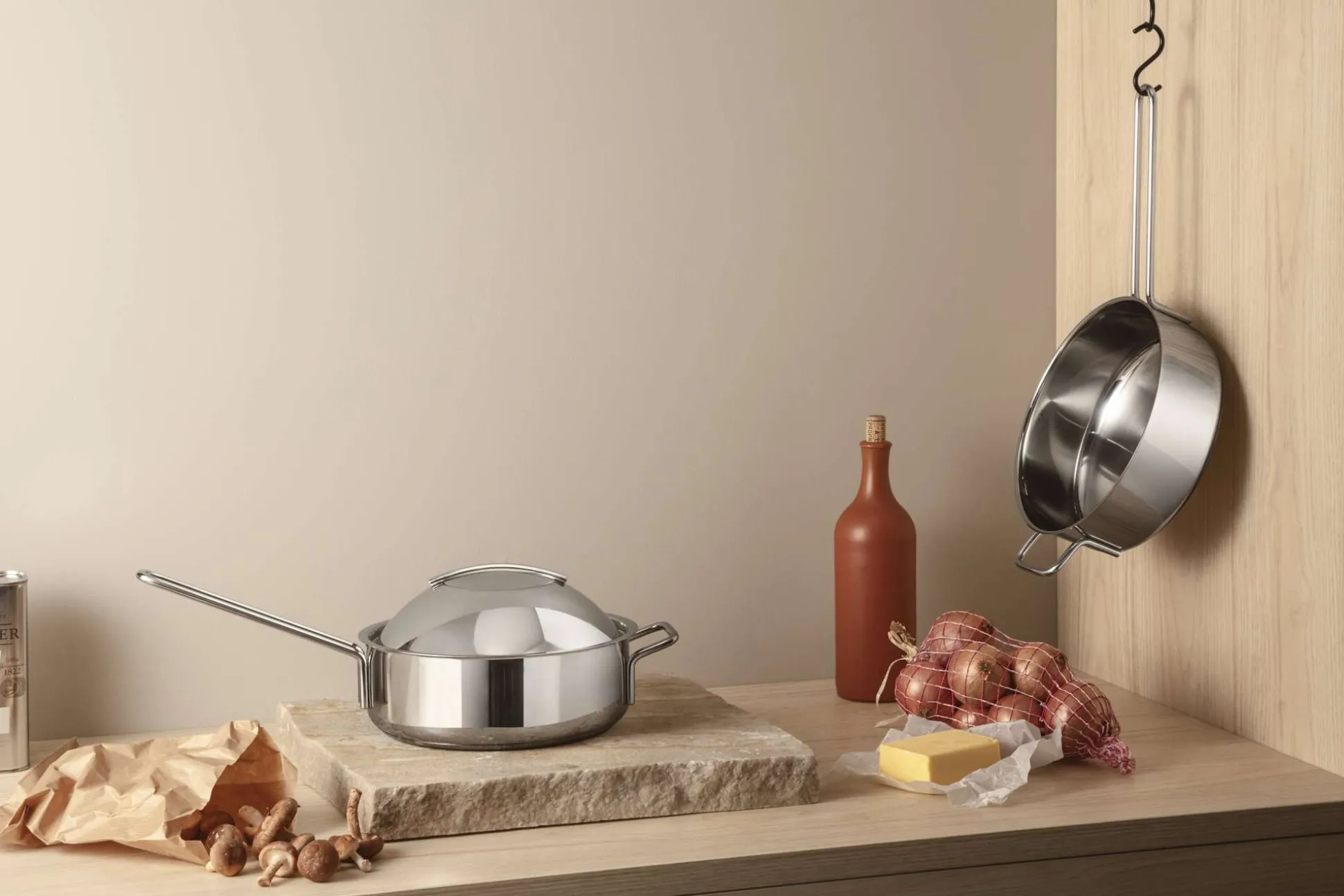 Välvt lock 24 cm Rostfritt Stål